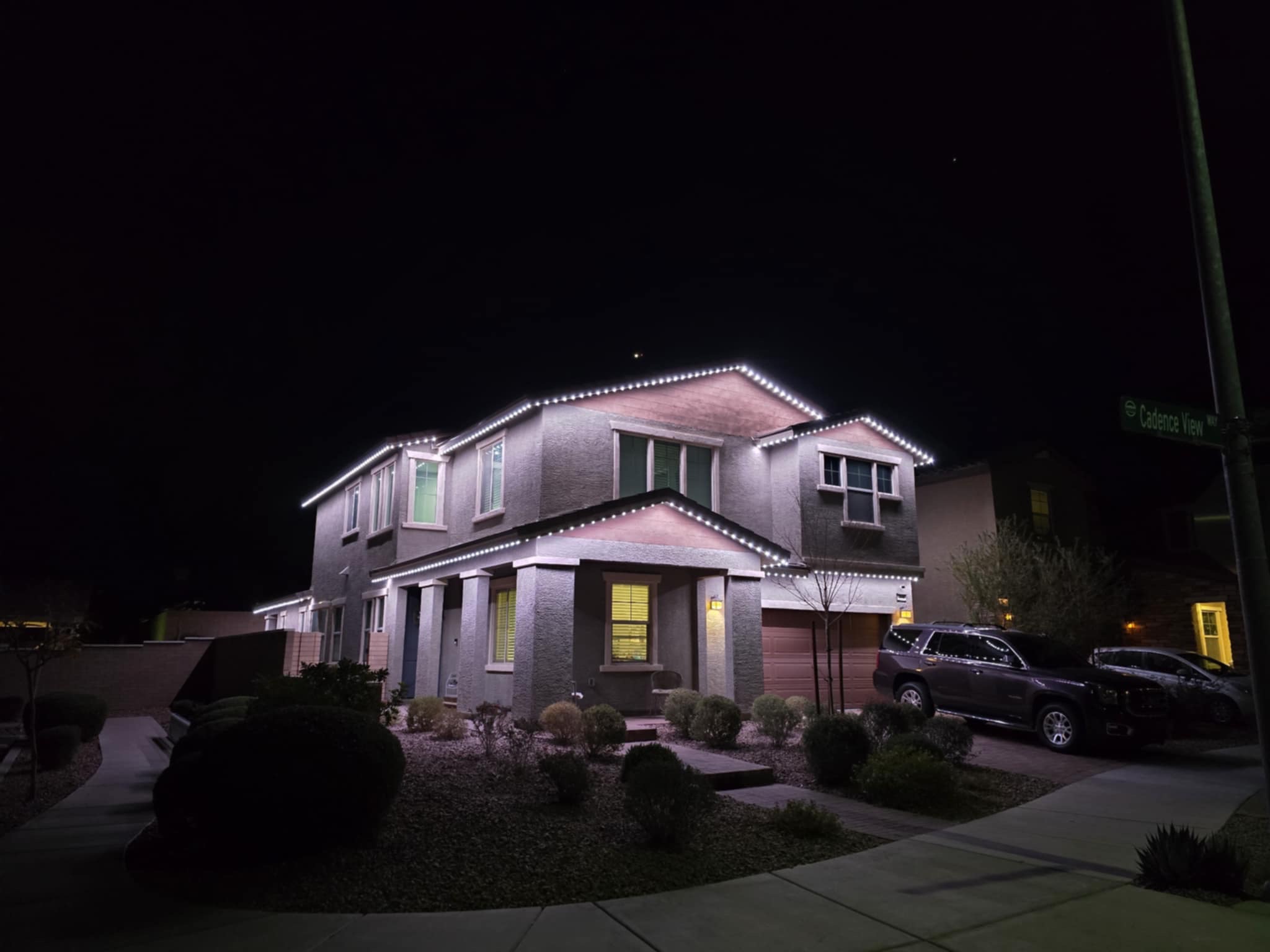Permanent LED lighting on Omaha home roofline